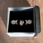 Cufflinks and badge Varvar