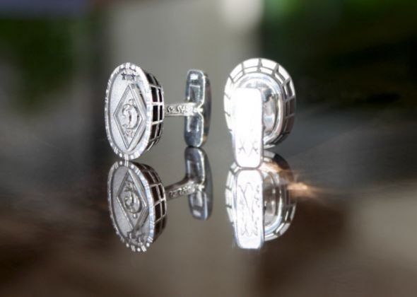 Cufflinks Dynamo Gold