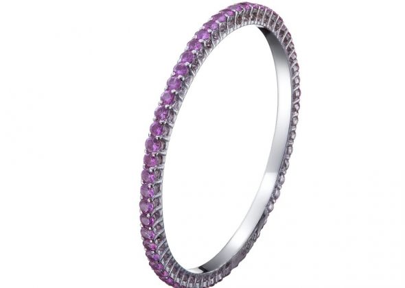 Ring August