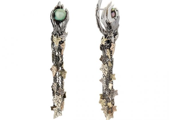 Earrings Core